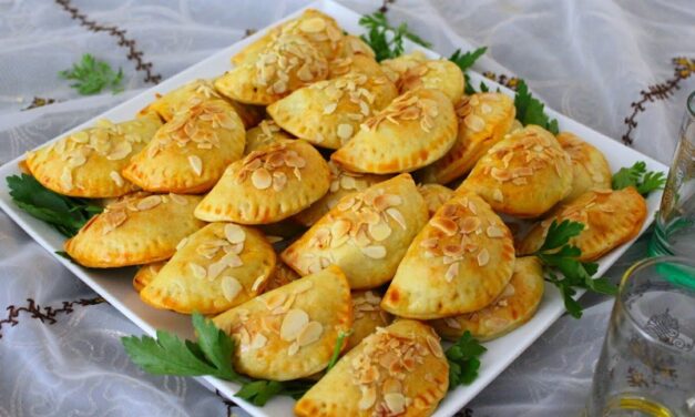 اروع والذ المملحات او الفطائر الرمضانية بالعجينة الباردة بدون عجن او تخمير