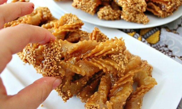 الشباكية بمذاقها الاصيل وطريقة سهلة جدا جدا والشكل تحفة رائعة