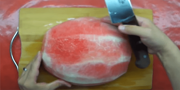 طريقة رائعة في تقطيع البطيخ