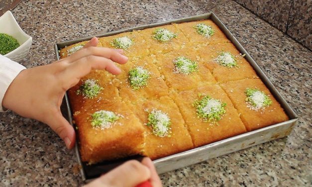 كيكة الرواني الرهيبة ستصبح معتمدة في مطبخك رائعة بمكونات بسيطة وحجم عائلي