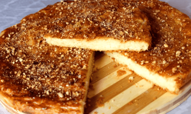 رغيفة الزبدة والسكر المورقة السريعة والسهلة بمكونات موجودة في بيتك الأن هشة ولذيييذة