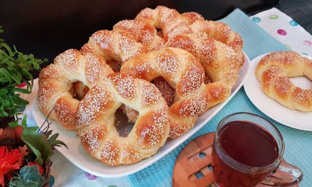 كعك الحليب الهش عالطريقه التركيه بعجينه قطنيه اكتر من رائعه