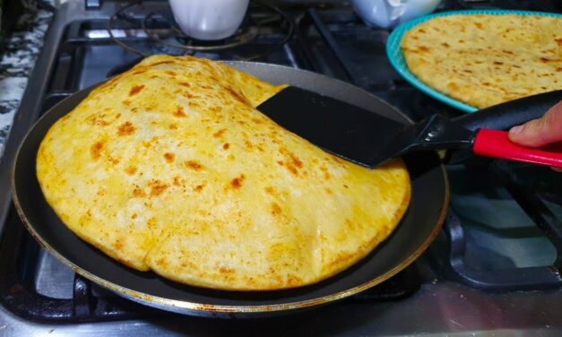 فطائر المقلاة الذهبية بدون خميرة وبدون دلك