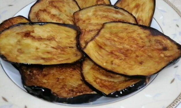 قلي الباذنجان المقرمش جدا وبدون ما يشرب نقطة زيت