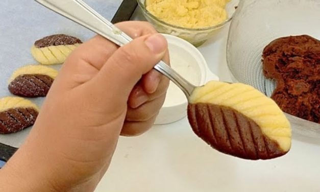 ألذ حلوة بالملعقة بمكونات في مطبخك هشة تذوب في الفم مذاق رائع