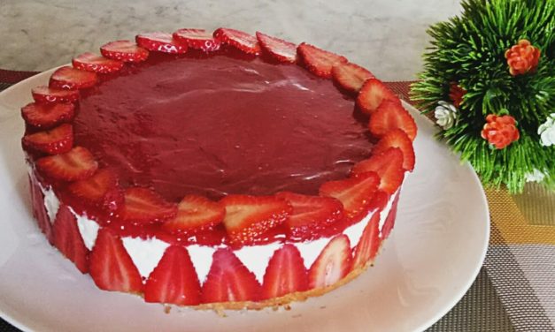 كيكة الفراولة ببيضة واحدة سهلة ورائعة جدا