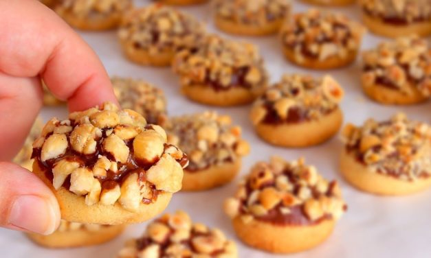 بمقادير بسيطة حضري 40 قطعه بسكوت فاخر بمذاق رائع