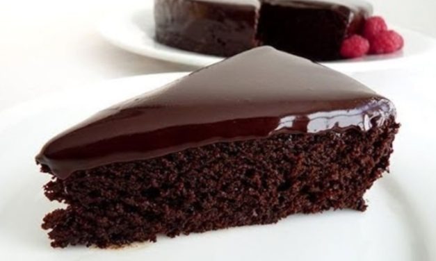 اسهل طريقة لكيك بصوص الشيكولاتة
