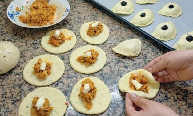 فطائر شوصون بحشوة لذيذة وبعجينة هشة وقطنية