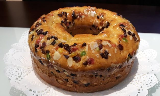 كيكة لذيذة بحجم عائلي شكل ومذاق غاية في الروعة