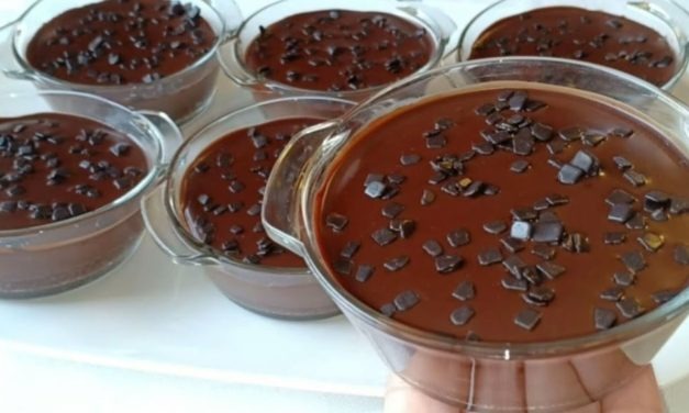 تحلية بذوق الشكولاطة لذيذة جدا بمقادير بسيطة في 15 دقيقة