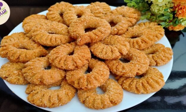 حلوى لشرب الشاى بمكونات بسيطه بكوبين من الدقيق