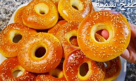 كعك بالحليب ببيضة واحدة ومكونات جد بسيطة