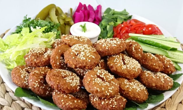 الفلافل سر قرمشتها وطريقة تخزينها مع صوص الطحينة