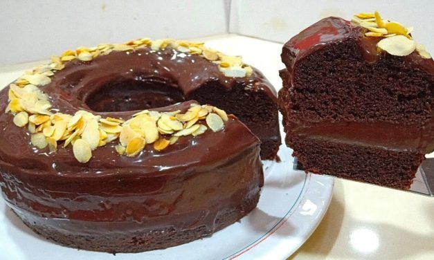 كيك الخلاط السريع ببيضة واحدة فقط حضريه دفعة واحدة هاائل يذوب في الفم