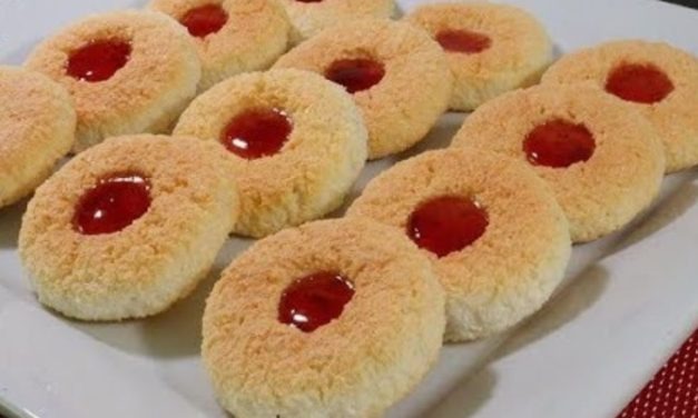 حلوى ب 3 مكونات فقط هشة وتذووب في الفم سهلة وسريعة