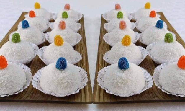 كريات بياض الثلج بنكهة الليمون المنعش محشية بحشو طري و لذيذ جدا