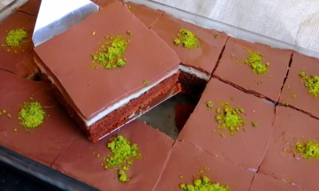 بكوب ونص دقيق فقط هنعمل ألذ كيكة شوكولاته طبقات هشة وبحجم عائلي