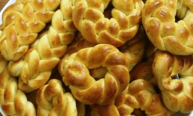 الكعك بالحليب الهش باسهل طريقة