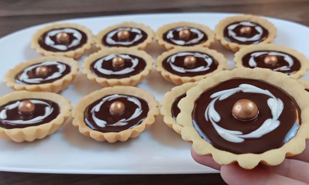 تارتولات محشية بحشو لذيذ جدا .. حلوة راقية و لذيذة في نفس الوقت