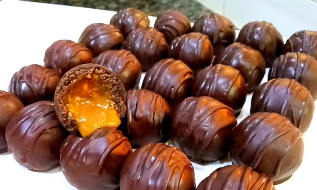 ب 3 مكونات فقط وفي اقل من 5 دقائق حضري كويرات الشكولاتة المحشوة بدون فرن