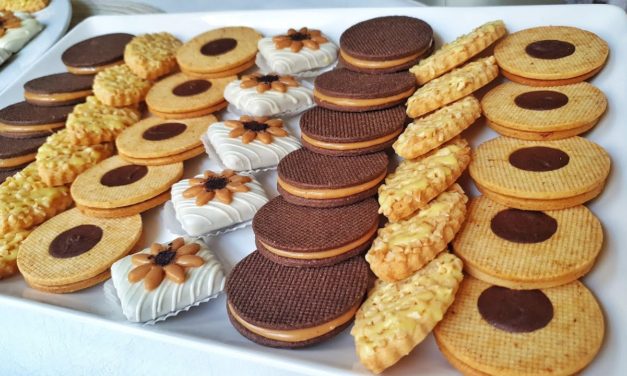 حلويات صابلي مشكل بعجينة واحدة فقط اشكال ومذاقات مختلفة ولذييذ