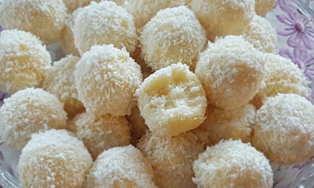 حلويات كرات جوز الهند اللذيذة ب 3 مكونات فقط