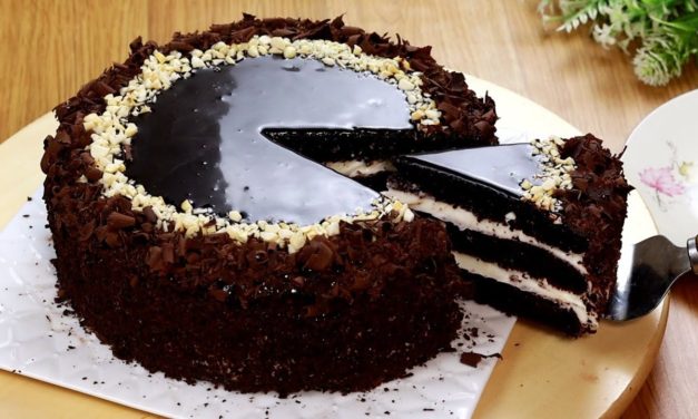 بدون فرن كيكة المقلاة في دقائق قليلة كيكة اسفنجية وبأبسط مكونات