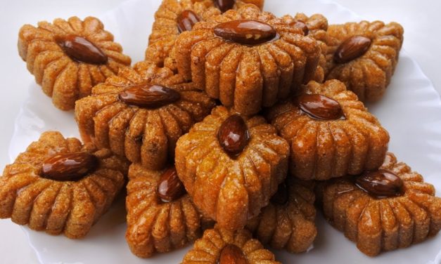 مقروط الطابع المقلة مع شرح طريقة بقاء التمر طري لمدة طويلة