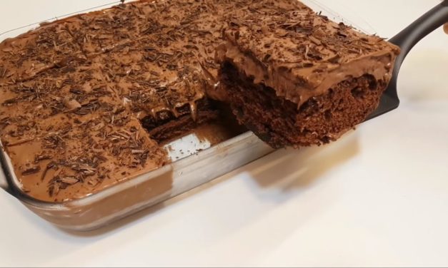 كيكة باردة ومليانة شوكولا بشوكولا , وصفة السهلة