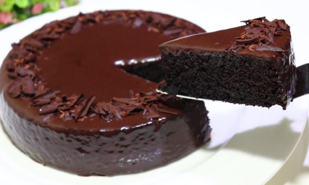كيكة الشوكولاتة ب 3 مكونات فقط بدون دقيق وبدون بيض وبدون زيت وبدون سكر