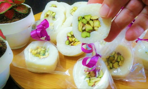 مبرومة جوز الهند حلو بدون فرن ضيافة فاخرة