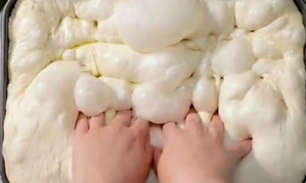 حضري خبز الملعقة في دقائق بدون دلك ولا بيض ولا حليب سهل سريع ولذيذ