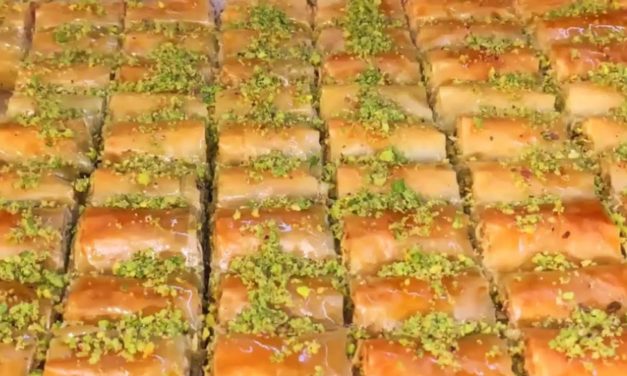 البقلاوة بالسمنة حضري اصابع البقلاوة لضيوفك بطريقة مميزة واطيب من الجاهز