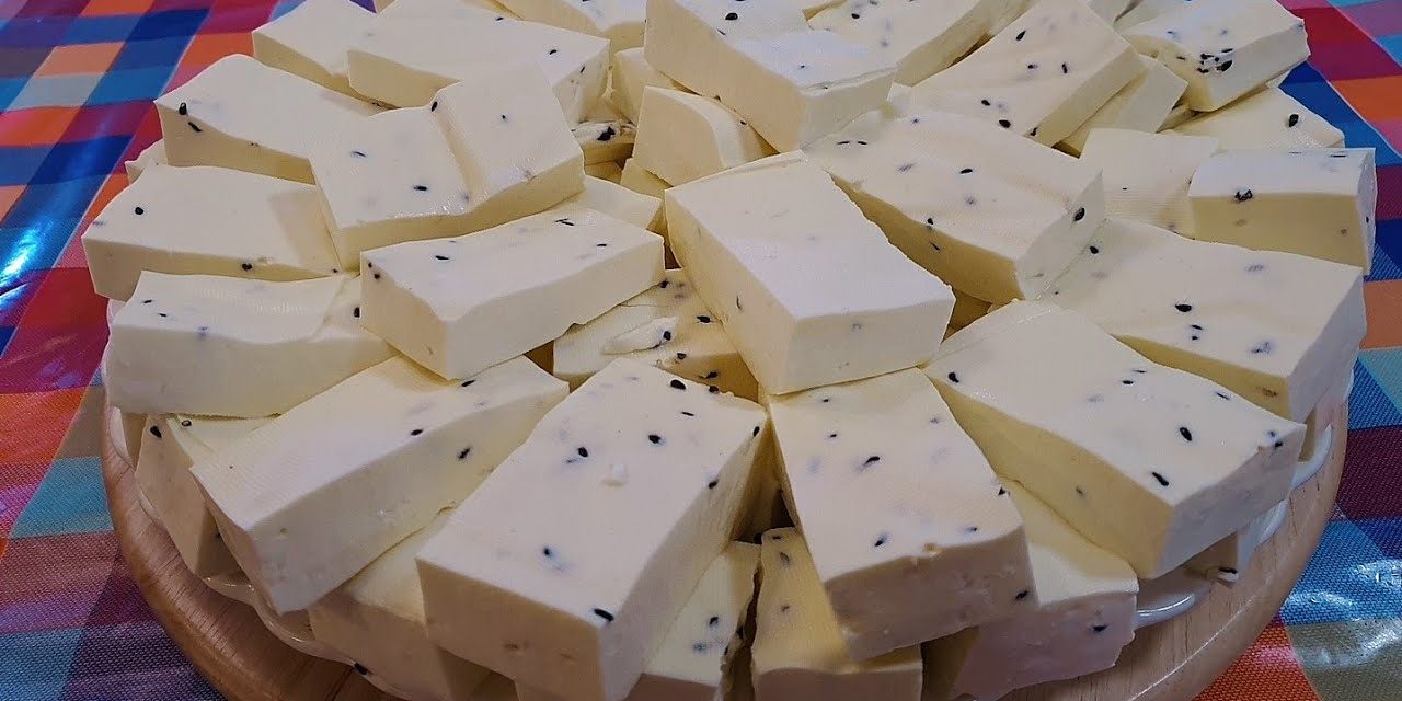 طريقة عمل الجبنة البيضاء جبنة بلدي