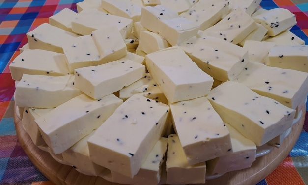 طريقة عمل الجبنة البيضاء جبنة بلدي