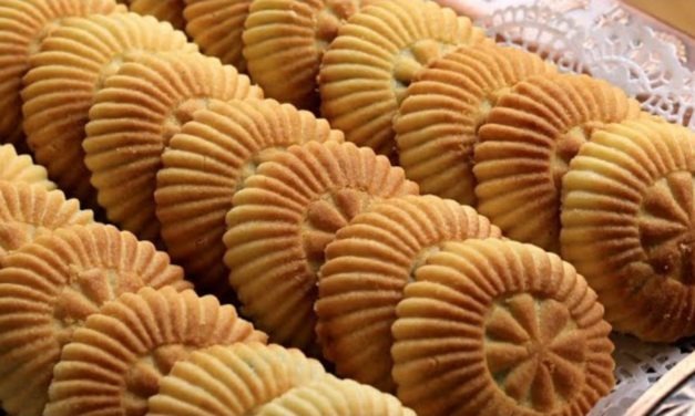 معمول التمر الفاخر بطريقة خاصة برسمة ثابتة وقوام ناعم جدا