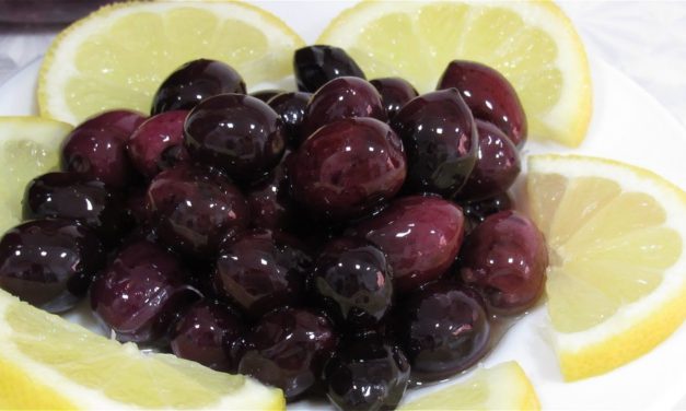 أسرع و أسهل طريقة لتخليل الزيتون الاسود