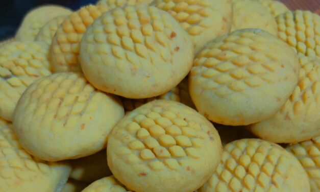 كعك العيد السريع بدون خميرة ( حلويات العيد )