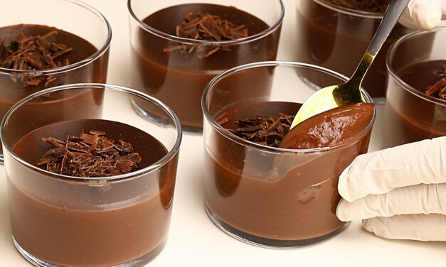 تحلية باردة في 5 دقائق بدون نشا ولا فرن ولا كريمة ولا بيض وبمكونات بسيطة