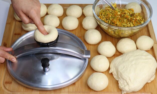 فطائر غلاقة الكوكوت السريعة بدون حليب ولا بيض إقتصادين