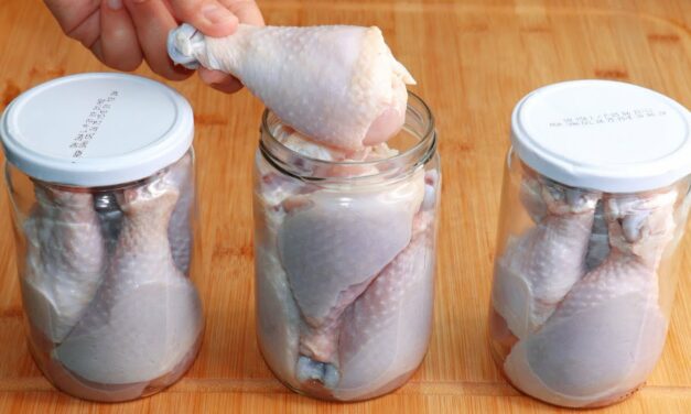 عندك زجاجة فارغة في البيت أبقي على الدجاج سليم لمدة شهر بدون مجمد