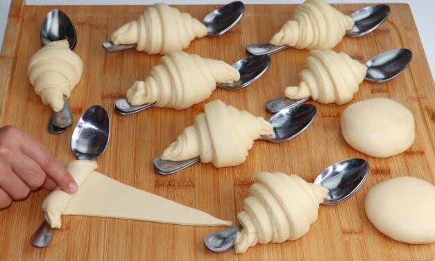 عندك ملاعق في البيت حضريها بدون عجين مورق ولا زبدة بطريقة لا تصدق