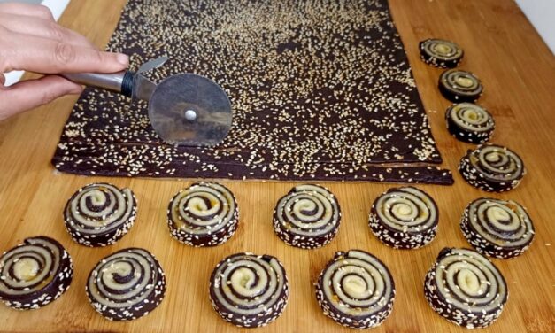 حلوة العشر دقائق بدون زبدة وبدون طابع حضرت أكثر من 100حبة حلوى