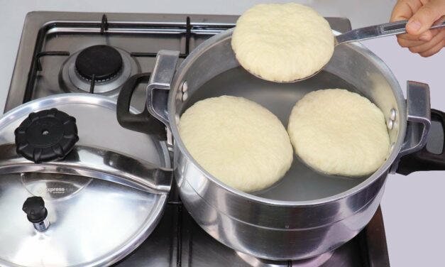 خبز الدار في الكوكوت بالماء بدون اختمار ولا خميرة كيماوية ما رح تصدق