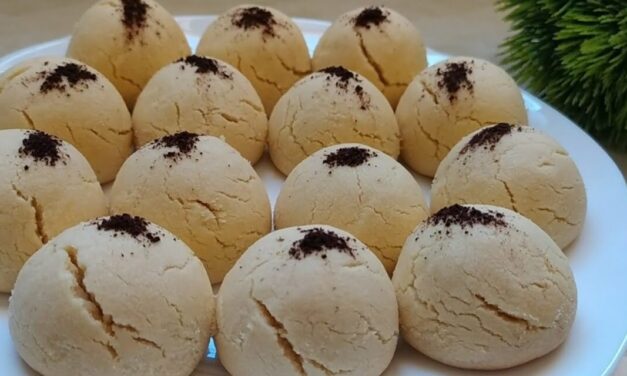 غريبية بكل أسرارها خفيفة مشقة  تذوب في الفم