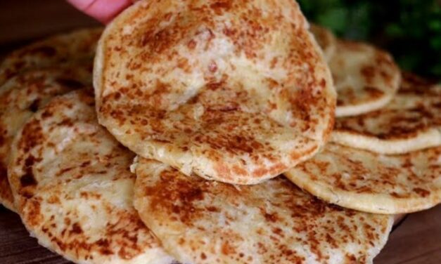 فطائر ملوي مخمار بحشوة الجبن والزعتر مورق ومفشفش