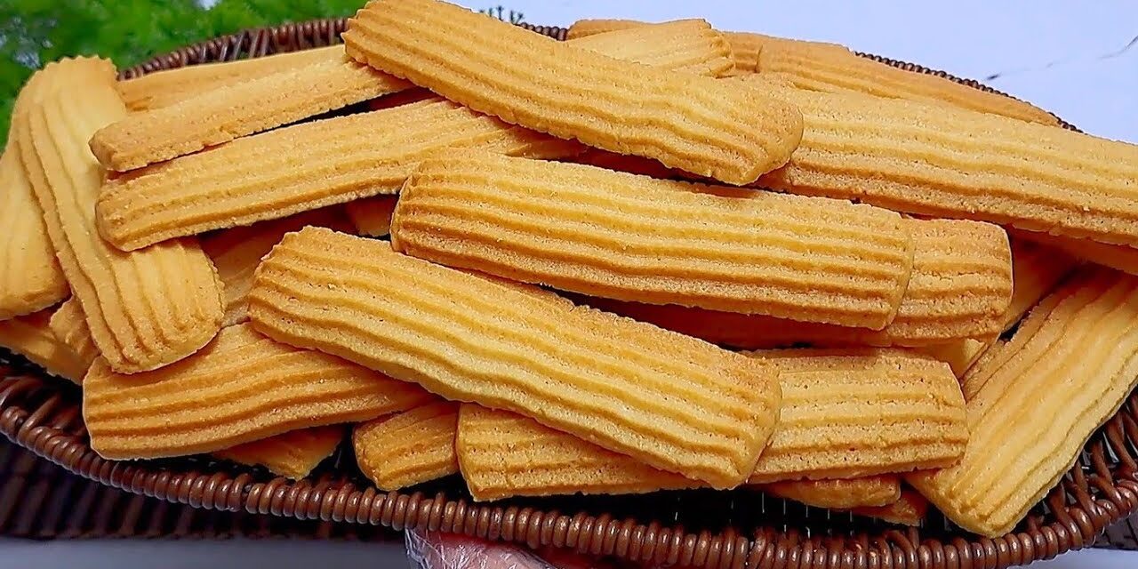 بسكويت الخلاط ببيضة وبدون مضرب في 10 دقائق