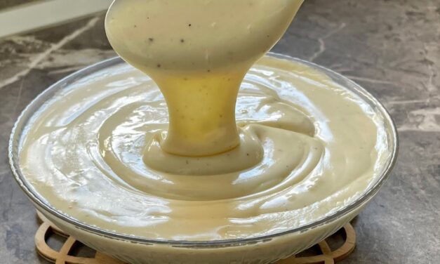 صلصة البيضاء اسهل صلصة للبيتزا والحشوات