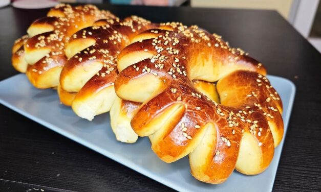 كعك مع سر نجاحه خاص للمبتدئين بمقادير اقتصادية